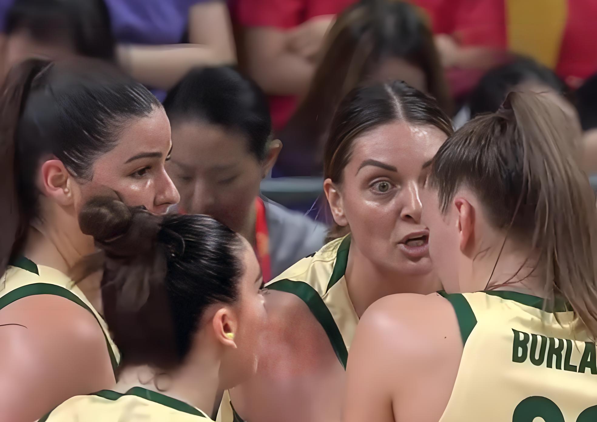 开云体育官网-风云突变!迈阿密热火国际比赛日完成体检,CBA季后赛版图或变,震撼外界,更衣室氛围转暖(cba季后赛广厦队)